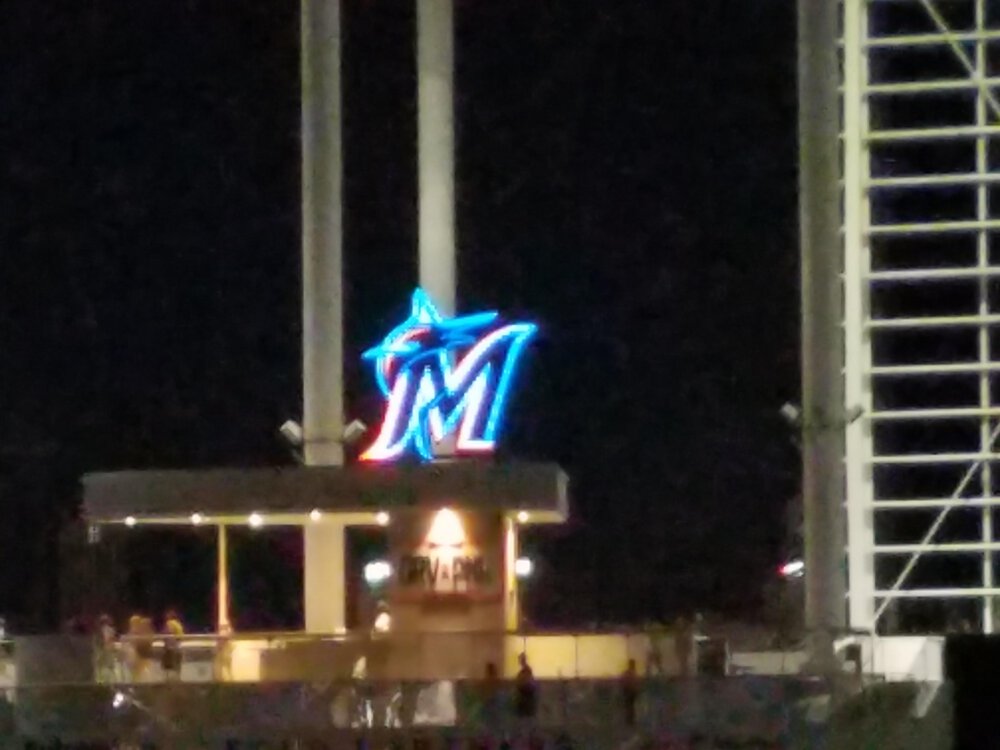 20190420_213108.thumb.jpg.4faf13687031be9a8d936fd0ea613e92.jpg